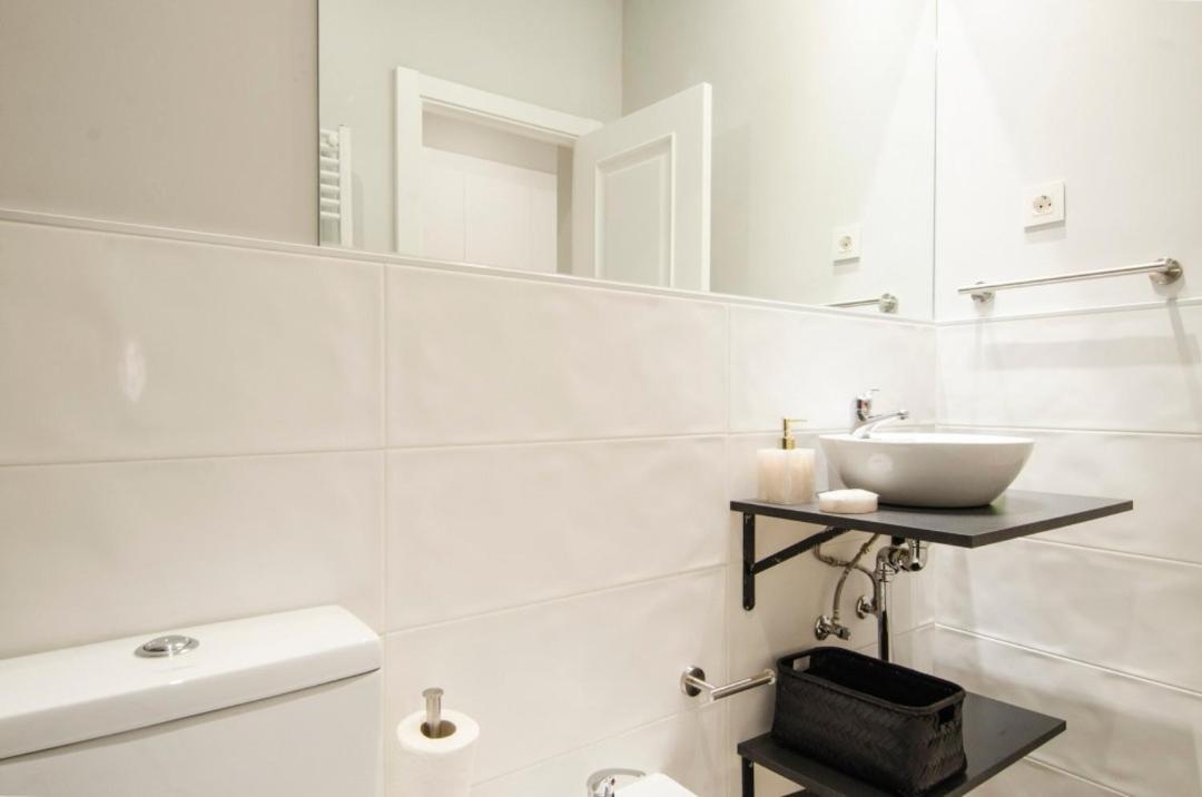 Minty Stay - Atocha 4 Bd Madrid Exterior foto