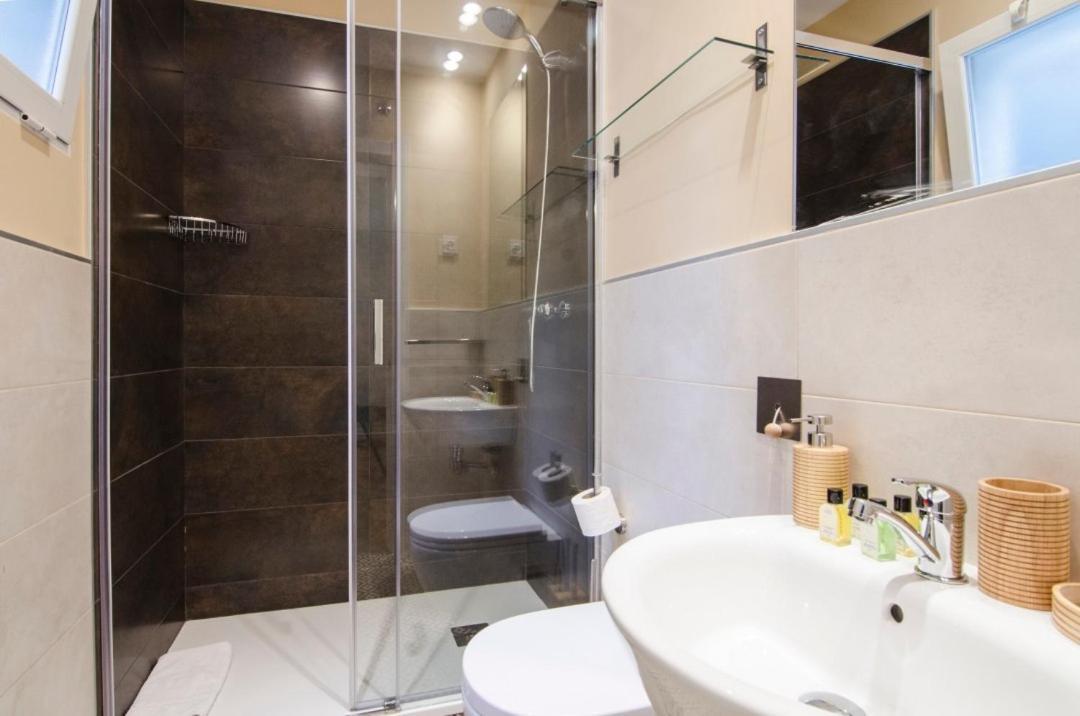 Minty Stay - Atocha 4 Bd Madrid Exterior foto